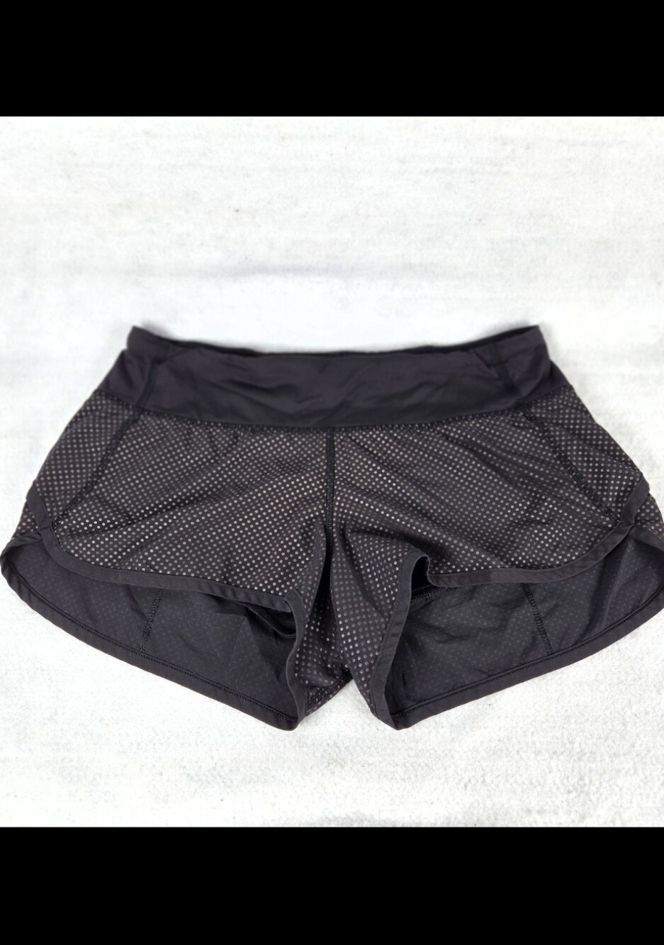 Lululemon Run: Speed Short 2-way Stretch Size 4